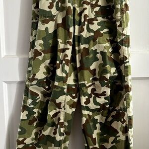 Celebrity Pink Women's Camouflage Cargo Pants - Green Multi